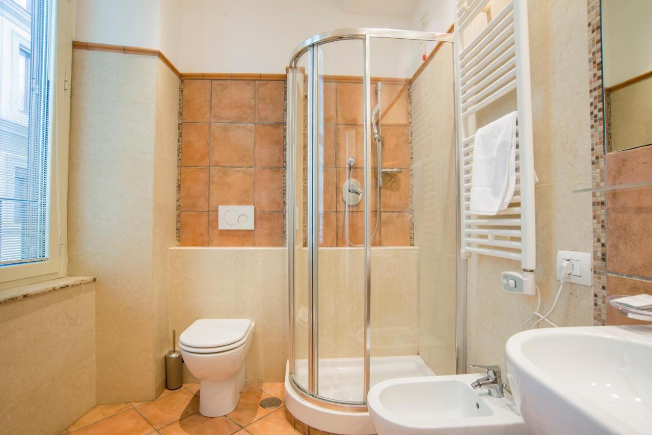 Apartament Relais Cavour 133 Rzym Zewnętrze zdjęcie